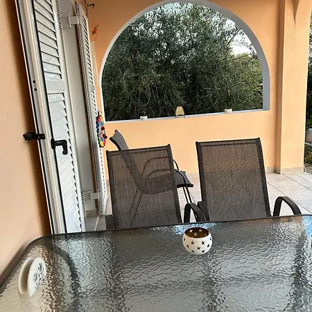 Casa de Férias Katerina In Halikounas